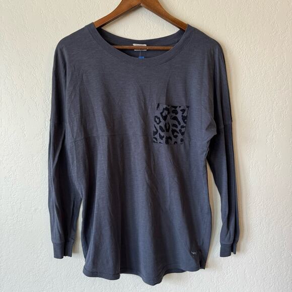 💙 PINK Victoria Secret | charcoal grey crew with leopard pocket print - Picture 1 of 3